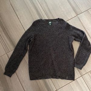 Roots sweater